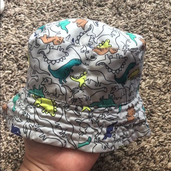 Reversible Hat - Picture 2 of 3